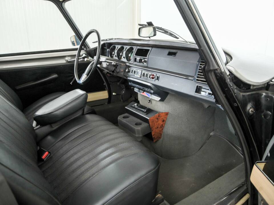 Image 12/50 of Citroën D Spécial (1971)