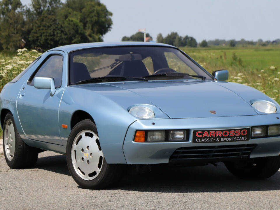 Image 1/42 de Porsche 928 (1979)