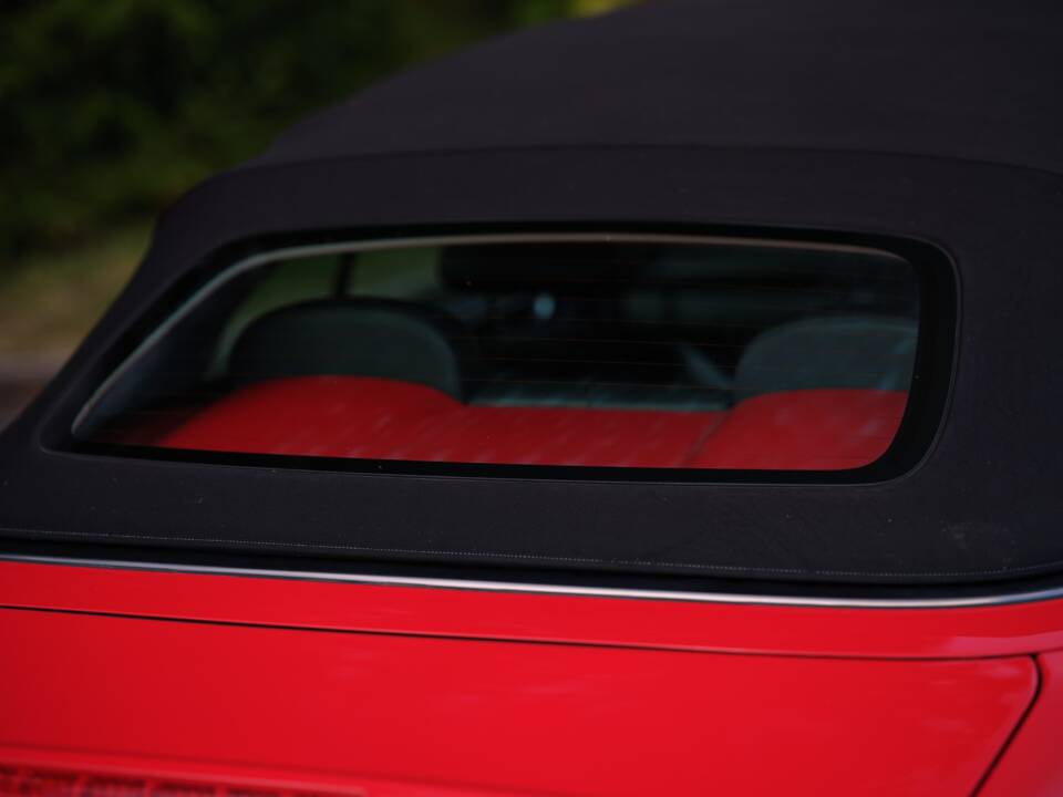 Image 37/43 of Mercedes-Benz CLK 320 (1999)