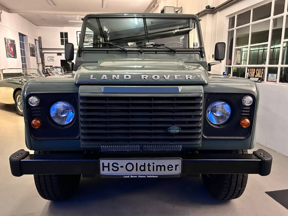 Image 1/35 of Land Rover Defender 90 (2014)