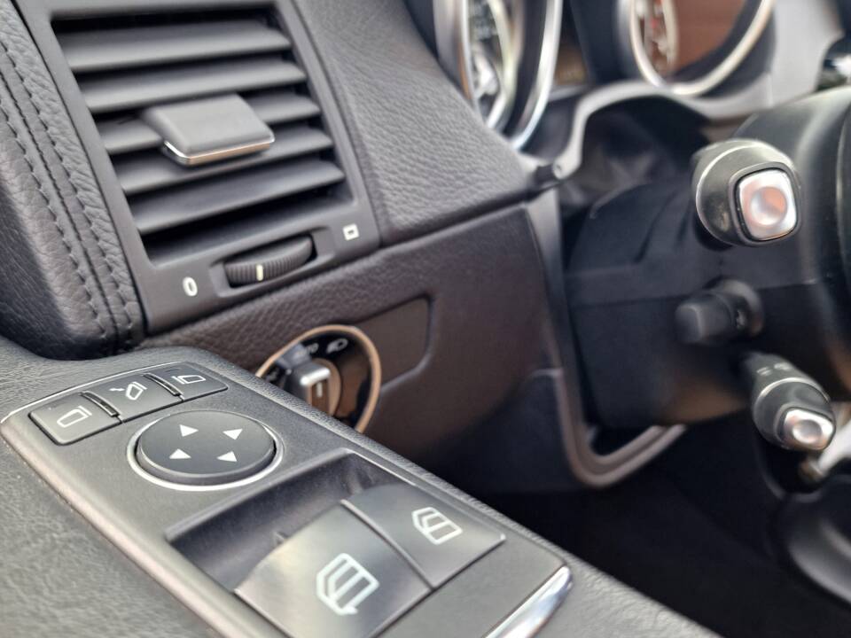 Immagine 64/92 di Mercedes-Benz G 500 Final Edition 200 (2013)