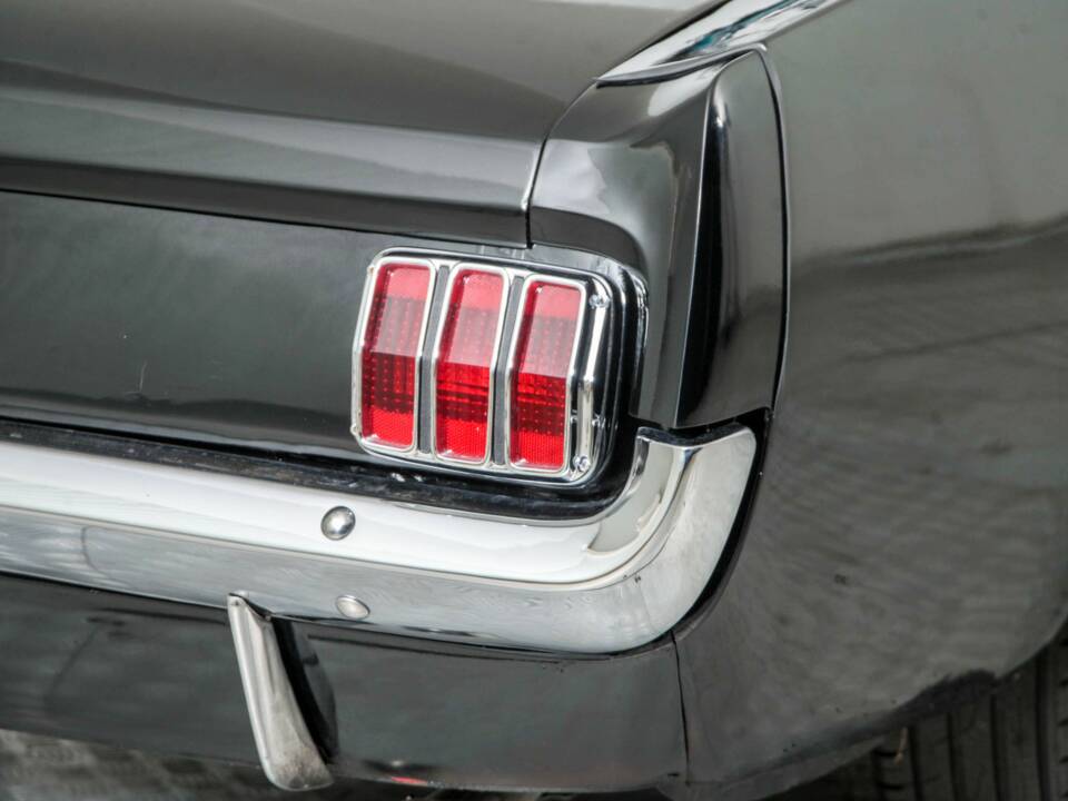 Immagine 28/50 di Ford Mustang 289 (1965)