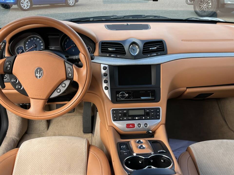 Afbeelding 13/21 van Maserati GranTurismo S (2010)