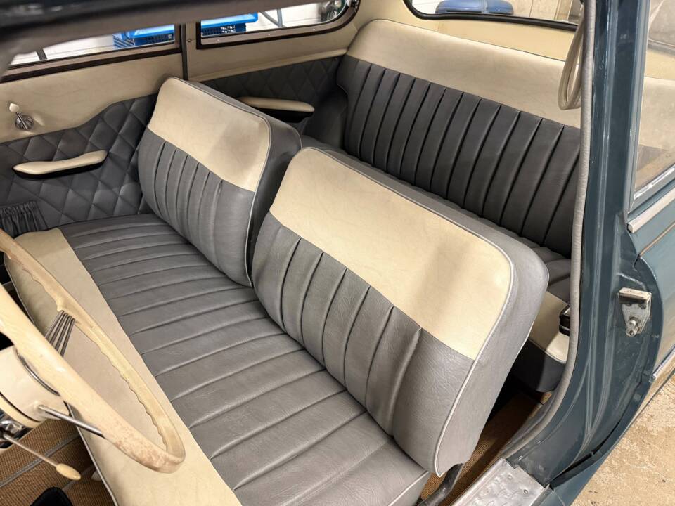 Image 8/17 of Borgward Isabella Coupe (1960)