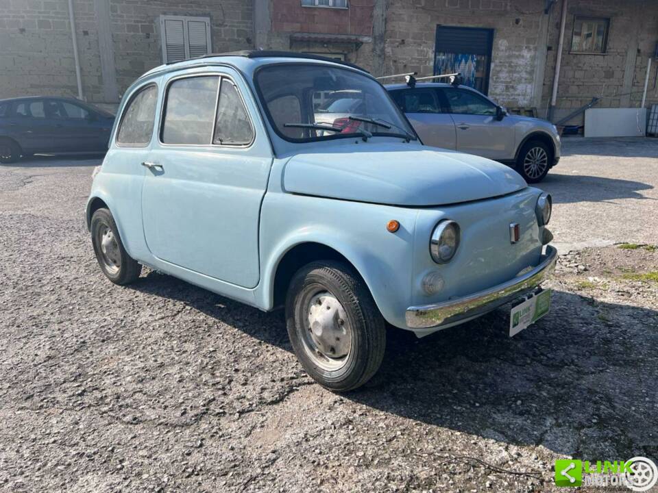 Image 2/10 of FIAT 500 F (1967)