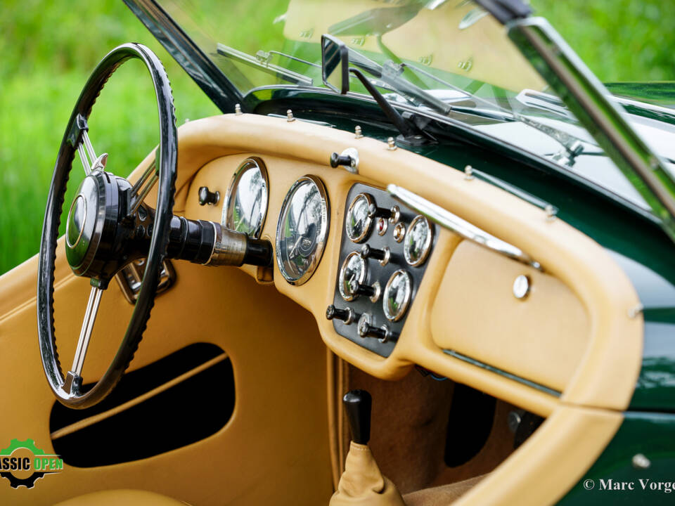 Image 22/41 of Triumph TR 3A (1959)