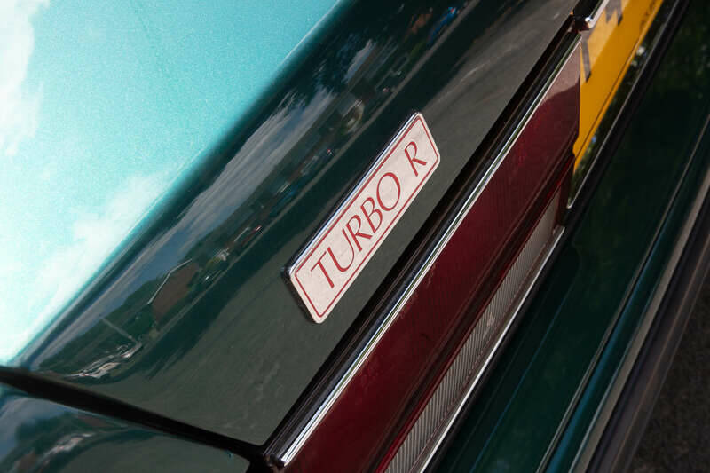 Image 18/50 of Bentley Turbo R lang (1996)