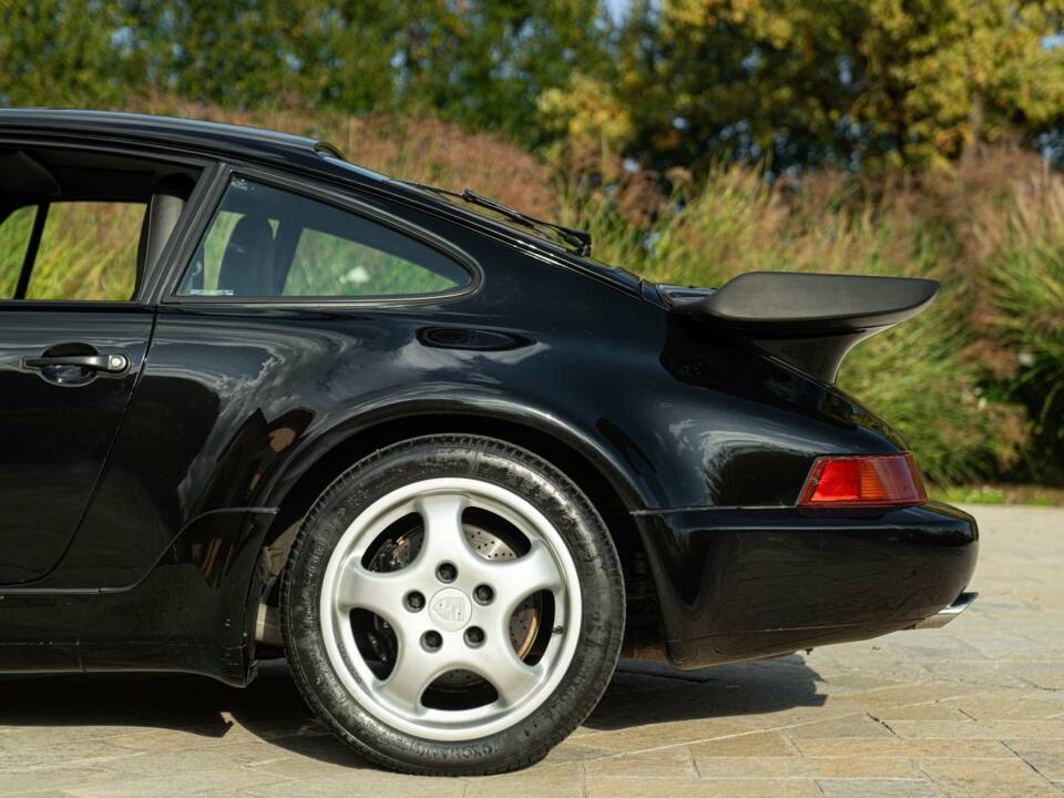 Image 30/50 de Porsche 911 Turbo 3.3 (1991)