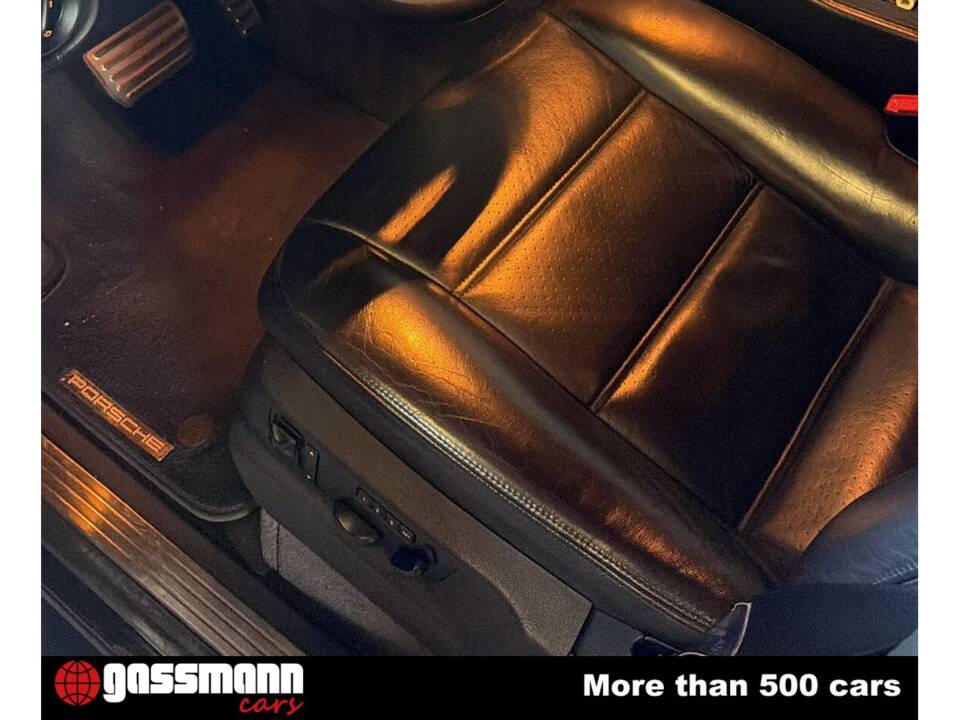 Image 4/5 of Porsche Cayenne Turbo (2008)