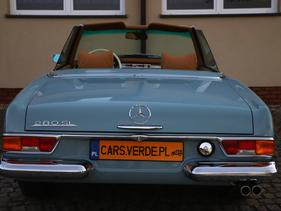 Afbeelding 21/40 van Mercedes-Benz 280 SL (1970)