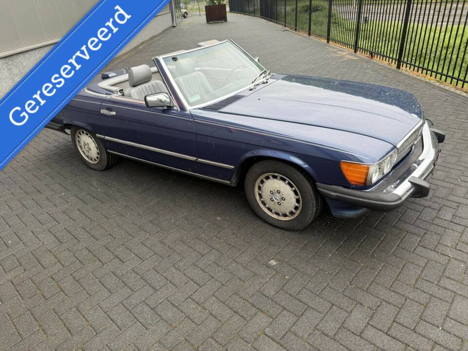 Image 11/46 of Mercedes-Benz 560 SL (1986)