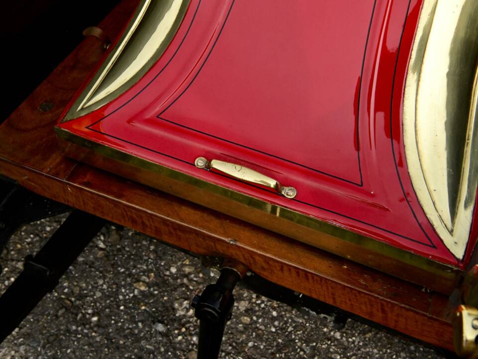 Image 33/50 of Renault Type DG (1913)