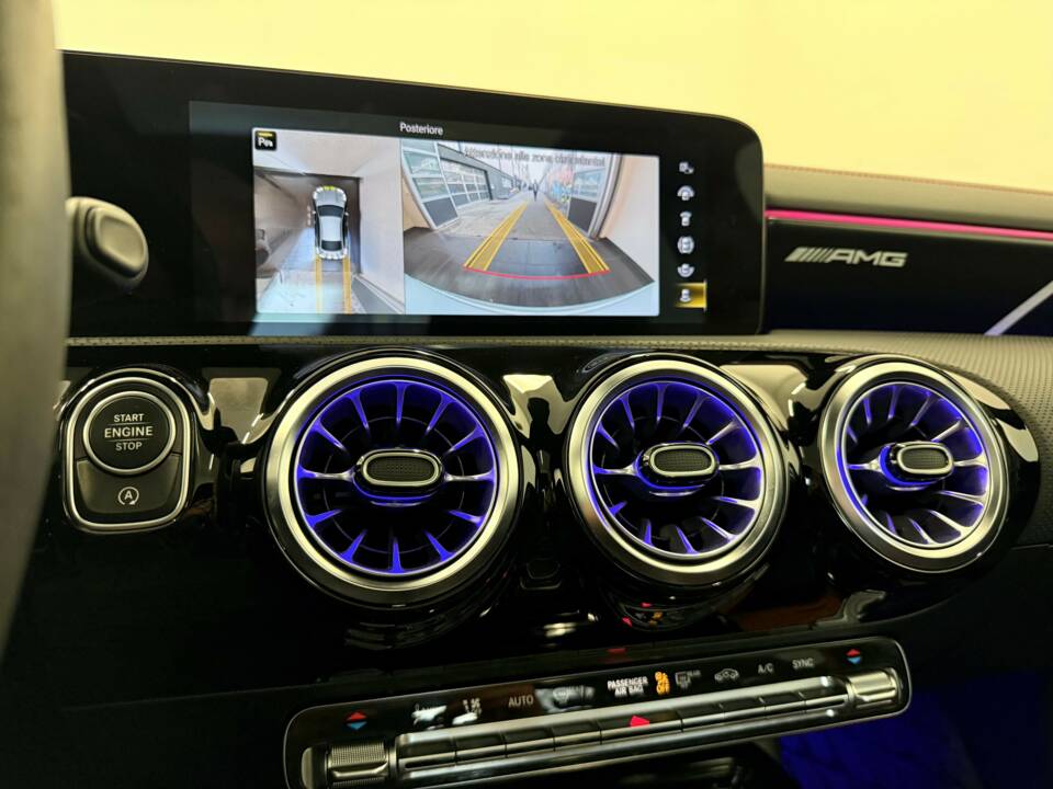 Image 16/31 of Mercedes-AMG CLA 45 S 4MATIC+ (2021)