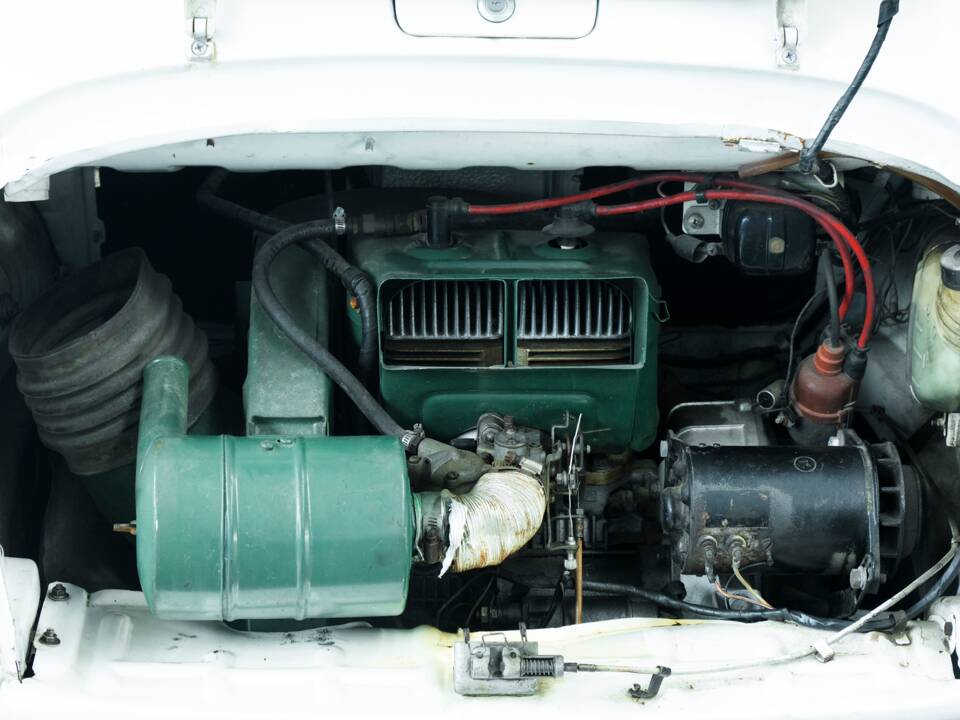 Image 44/48 of Subaru 360 (1970)