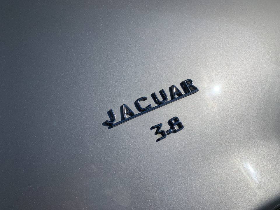 Image 31/50 de Jaguar Mk II 3.8 (1963)