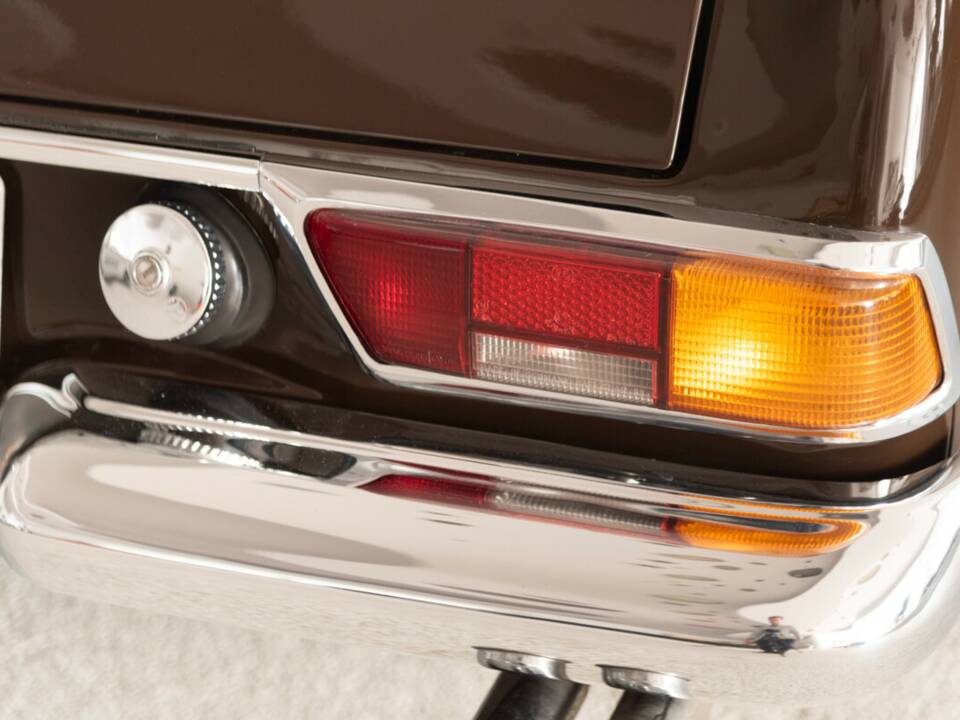 Image 15/30 of Mercedes-Benz 280 SL (1970)