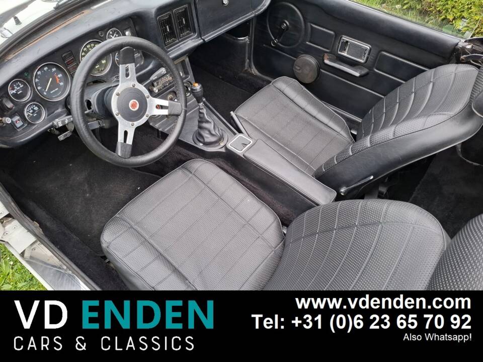 Immagine 30/33 di MG MGB (1978)