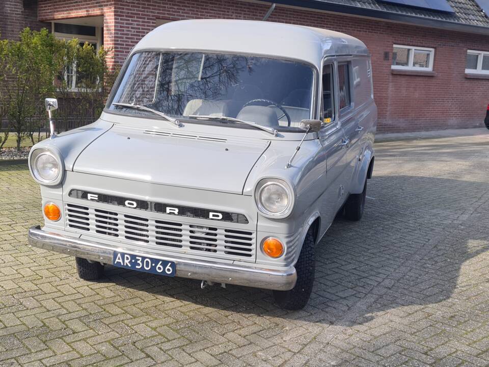 Image 2/10 of Ford Transit FT 1300 (1966)