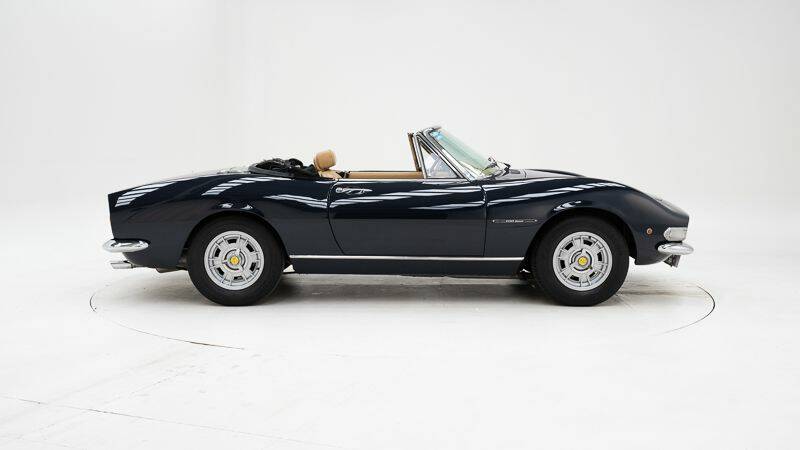 Image 6/15 of FIAT Dino Spider (1967)