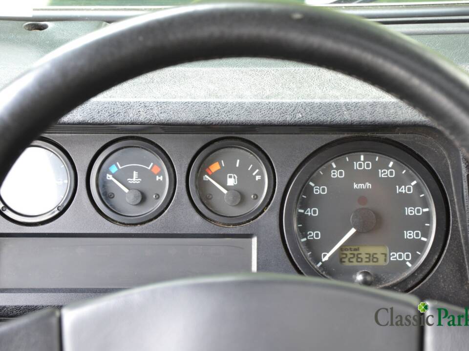 Afbeelding 34/50 van Land Rover Defender 110 Td5 (2000)