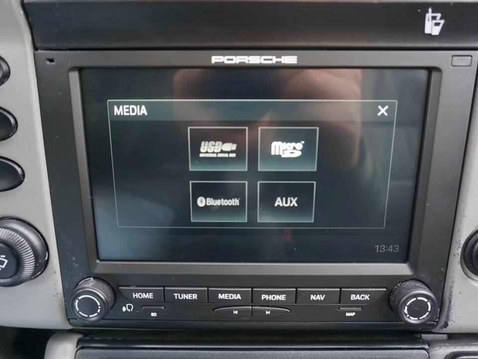 Afbeelding 11/50 van Porsche 911 Carrera 4 (2003)