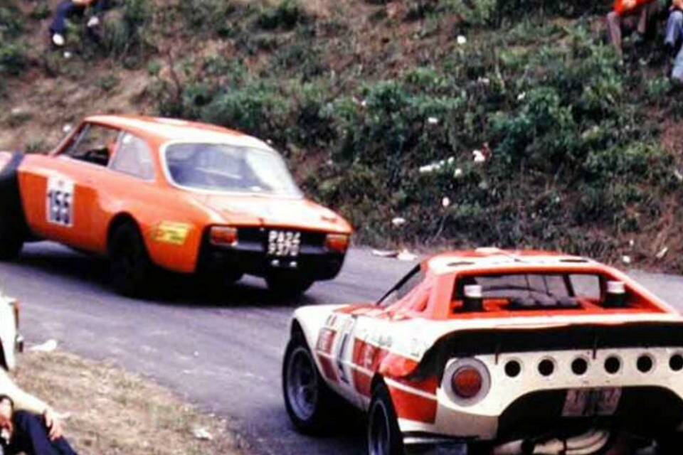 Image 54/62 of Alfa Romeo GTA 1300 Junior Autodelta (1969)