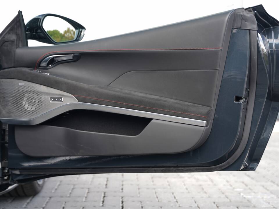 Bild 14/50 von Lotus Emira (2023)