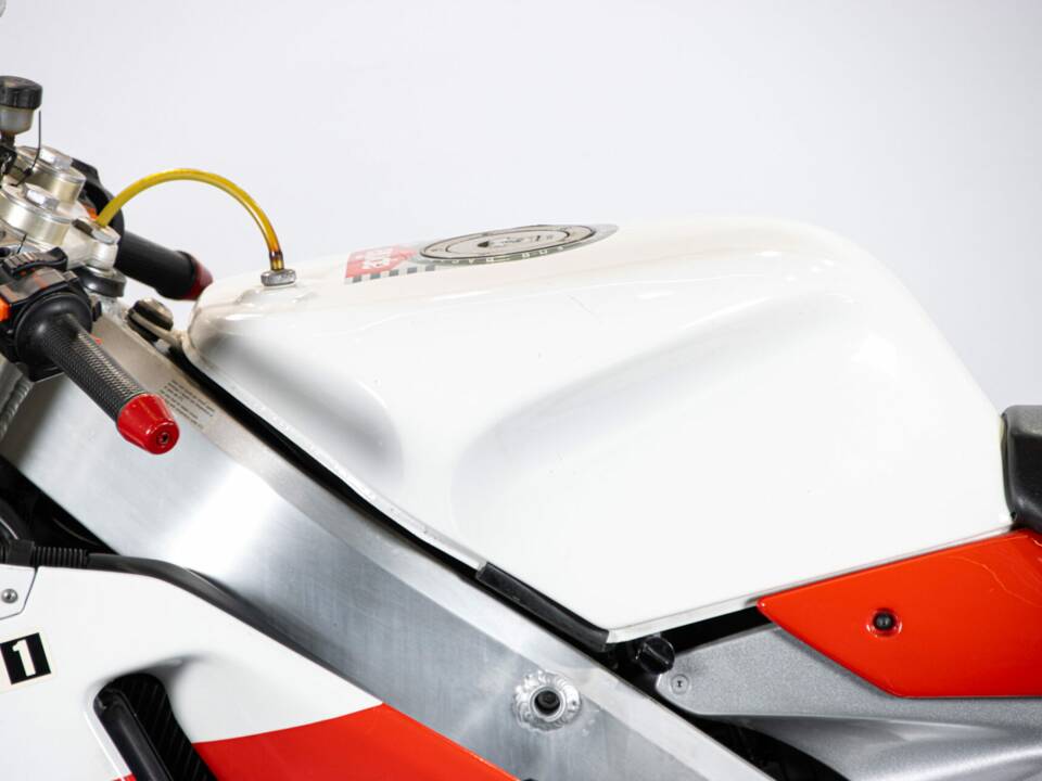 Bild 16/42 von Aprilia AF1 Futura Sport Pro 125 (1990)