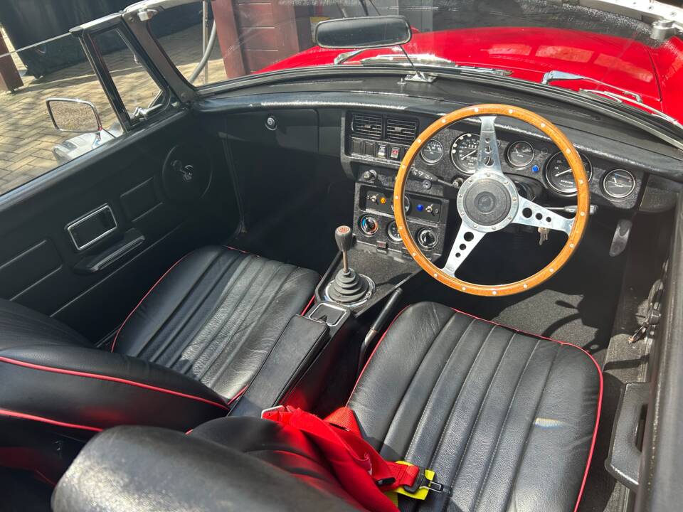 Bild 14/45 von MG MGB V8 (1978)