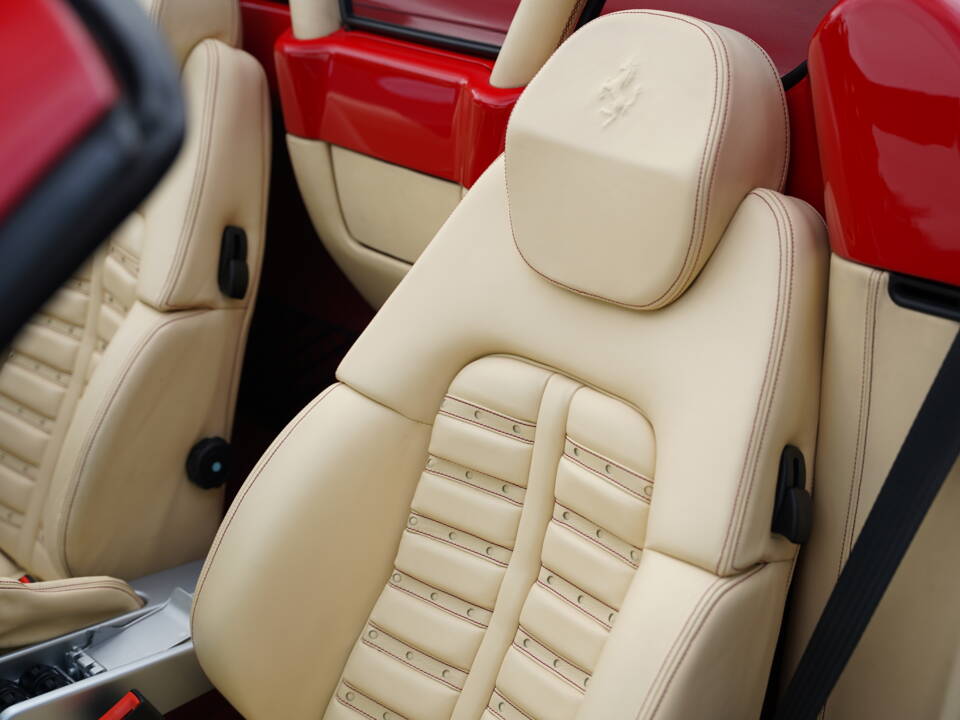 Image 18/50 of Ferrari 360 Spider (2004)