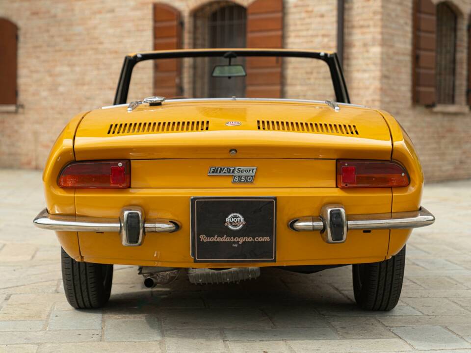 Image 11/50 of FIAT 850 Sport Spider (1969)