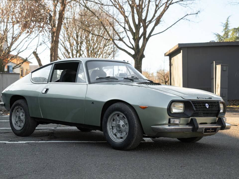 Afbeelding 2/44 van Lancia Fulvia Sport 1.6 (Zagato) (1972)