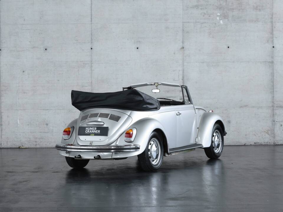 Image 4/37 of Volkswagen Beetle 1302 (1971)