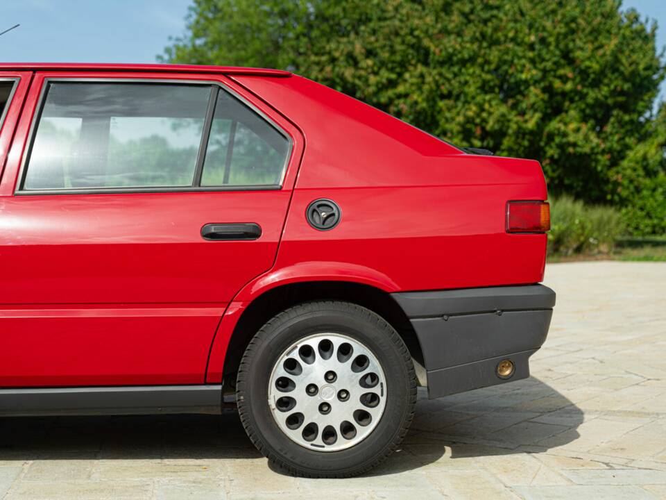 Afbeelding 18/45 van Alfa Romeo 33 - 1.3 (1991)