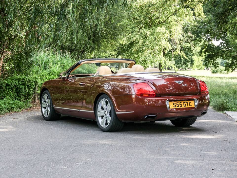 Bild 12/40 von Bentley Continental GTC (2007)