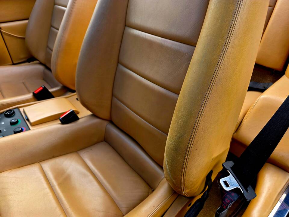 Bild 16/25 von Ferrari Mondial T (1989)