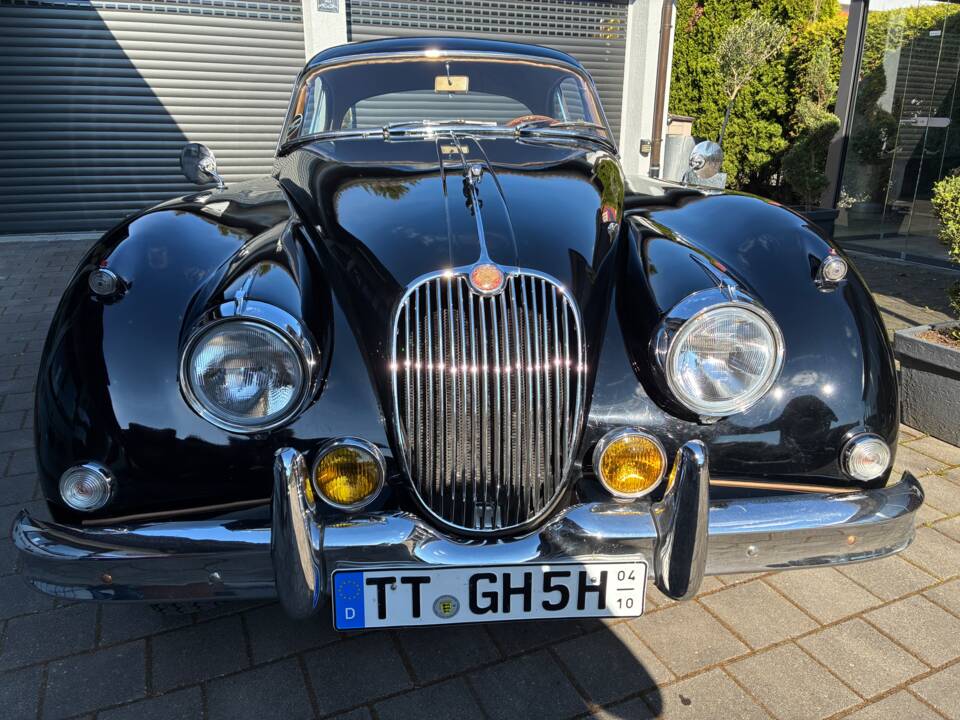 Image 1/46 de Jaguar XK 150 3.8 SE FHC (1960)