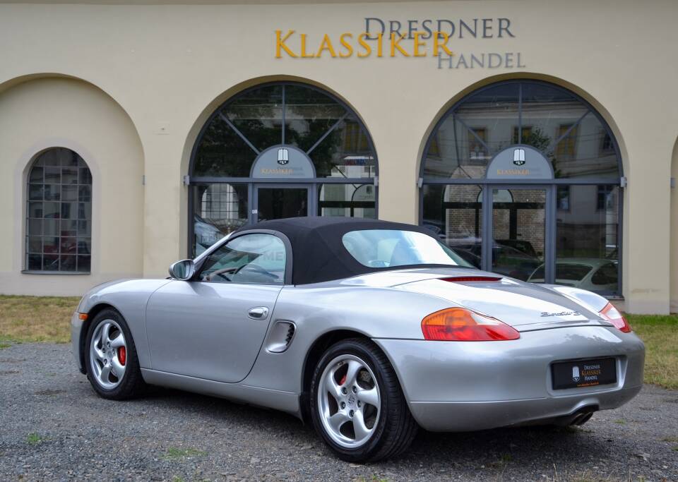 Immagine 13/30 di Porsche Boxster S (2000)