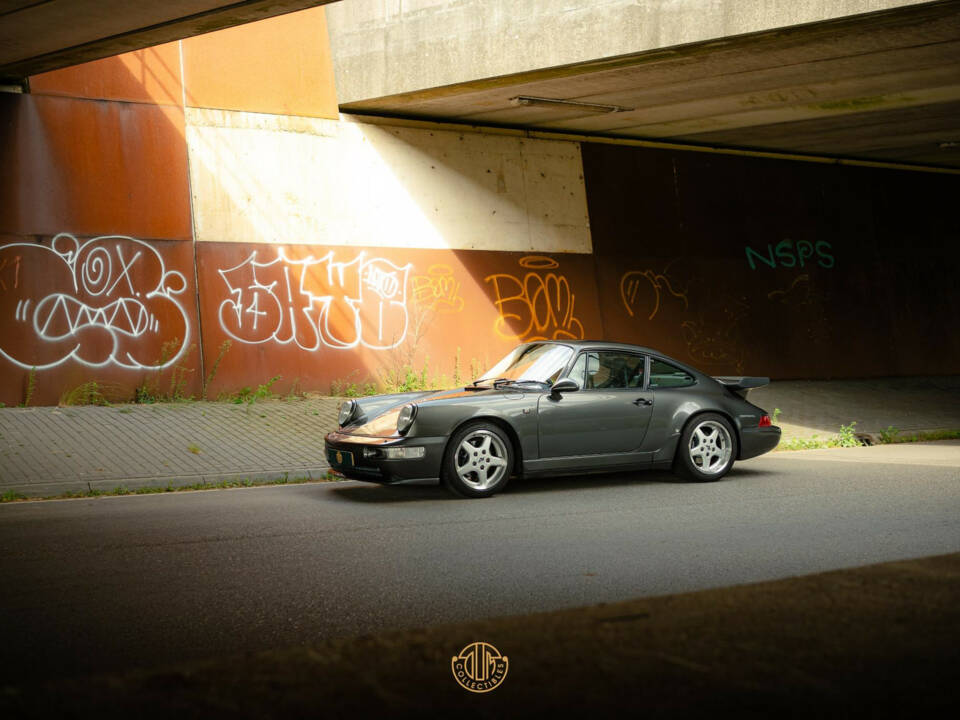 Imagen 28/49 de Porsche 911 Carrera 2 (1994)