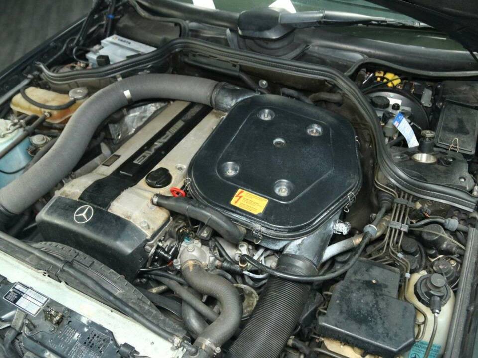 Bild 36/50 von Mercedes-Benz 300 CE-24 3.4 AMG (1993)