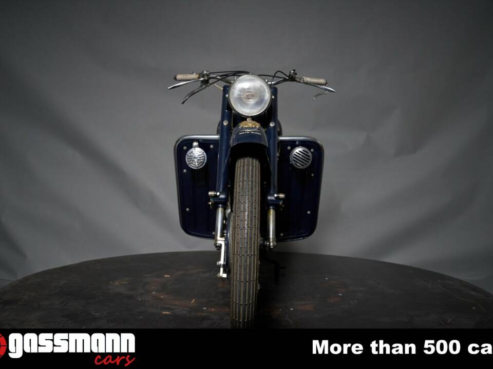Image 7/10 of Moto Guzzi DUMMY (1960)