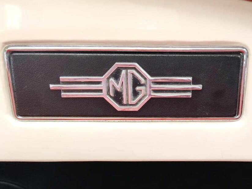 Image 37/59 of MG MGA 1500 (1958)