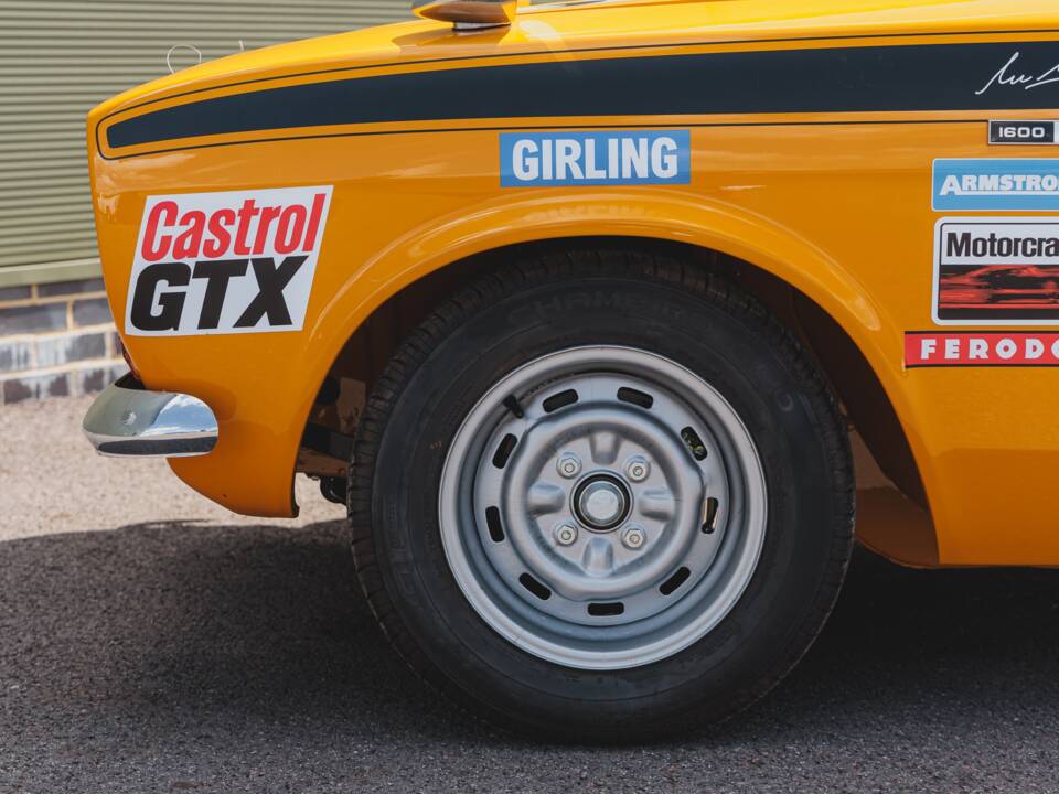 Image 48/50 of Ford Escort Mexico (1971)