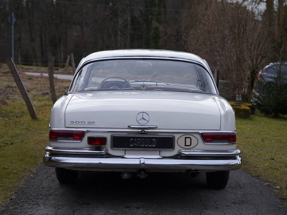 Bild 7/18 von Mercedes-Benz 300 SE (1965)