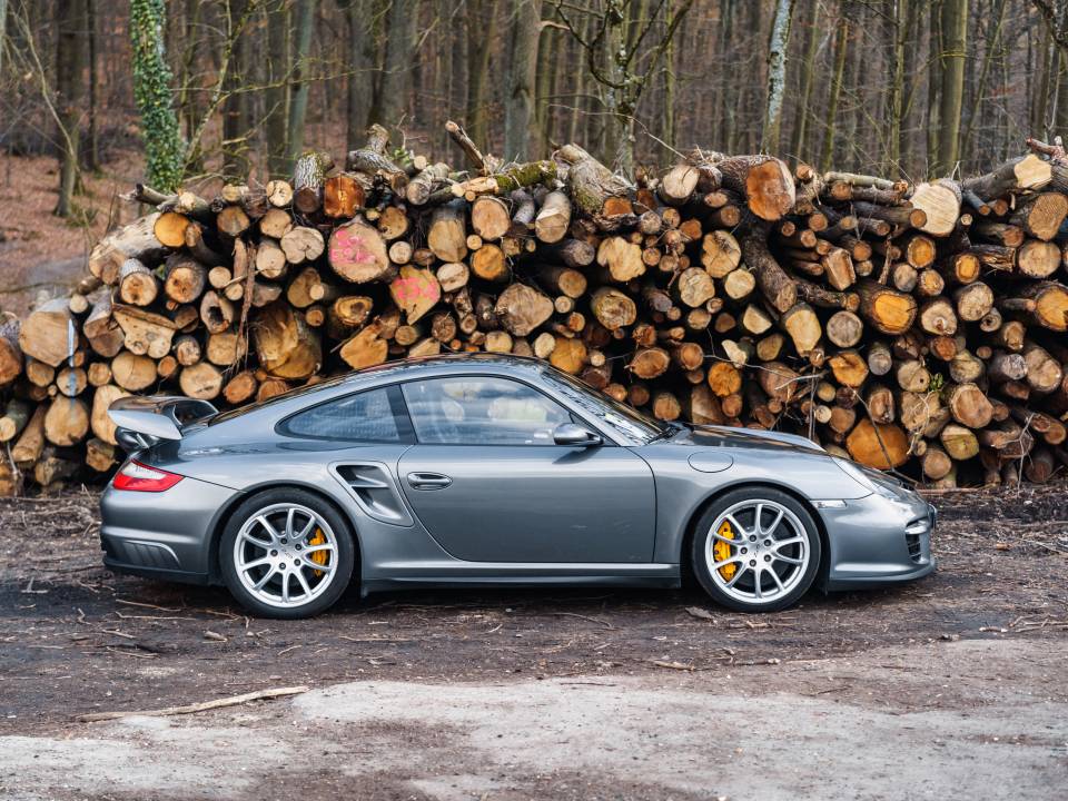Bild 5/38 von Porsche 911 GT2 (2008)