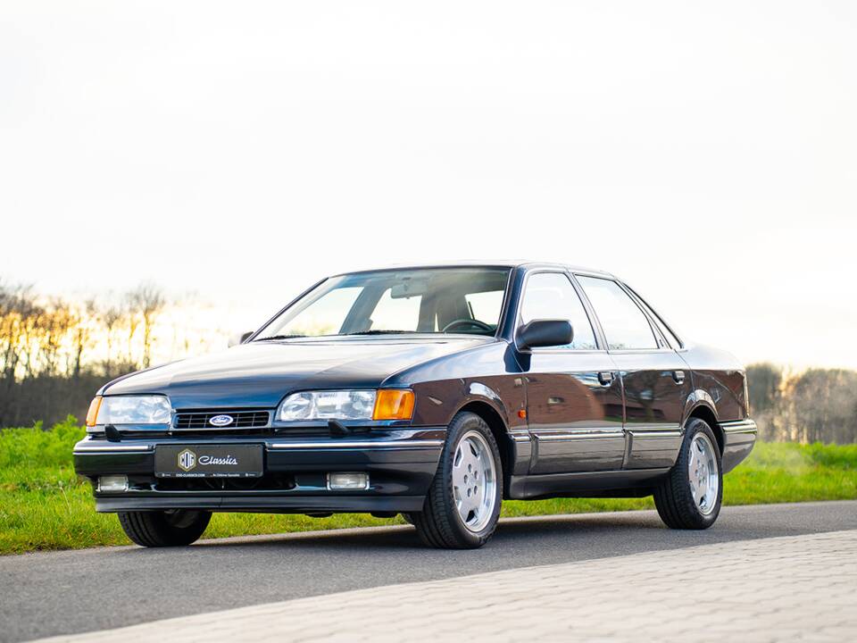 Imagen 2/55 de Ford Scorpio 2,9i (1991)