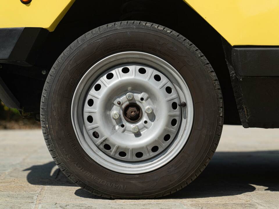 Image 23/50 of FIAT 127 Moretti Midimaxi 900 (1980)