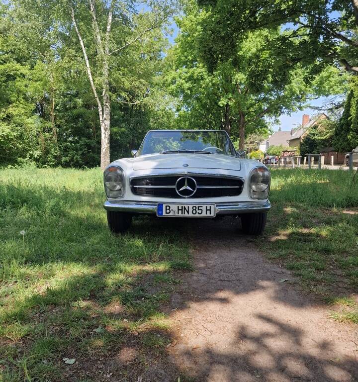 Image 8/100 de Mercedes-Benz 250 SL (1967)