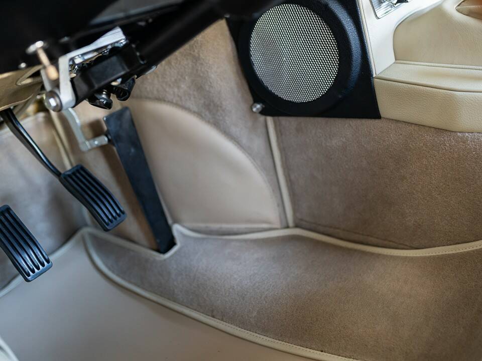 Bild 6/102 von Jaguar E-Type 4.2 (1966)