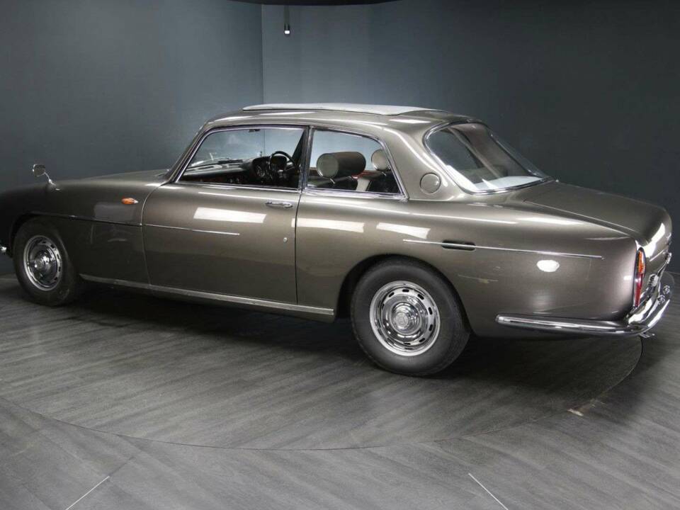 Image 5/50 de Bristol 411 Mk. I (1970)